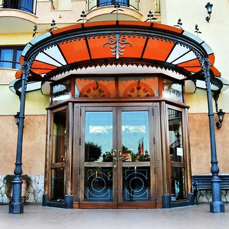 Hotel La Fayette Licola Exterior photo